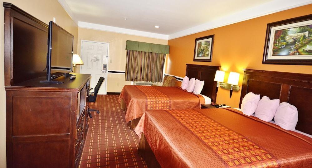 Scottish Inn And Suites Alvin Ngoại thất bức ảnh