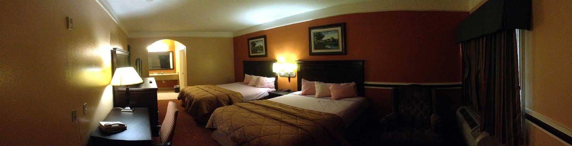 Scottish Inn And Suites Alvin Ngoại thất bức ảnh